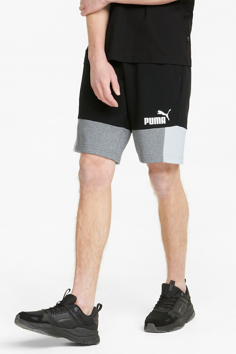 Puma Pantaloni scurti cu model colorblock si talie elastica - Pled.ro