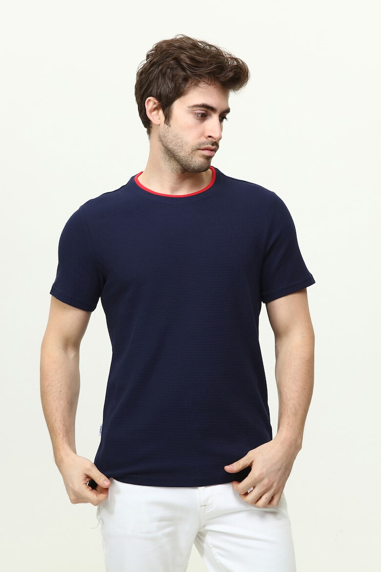 Red White and Blue Tricou de bumbac cu decolteu la baza gatului - Pled.ro