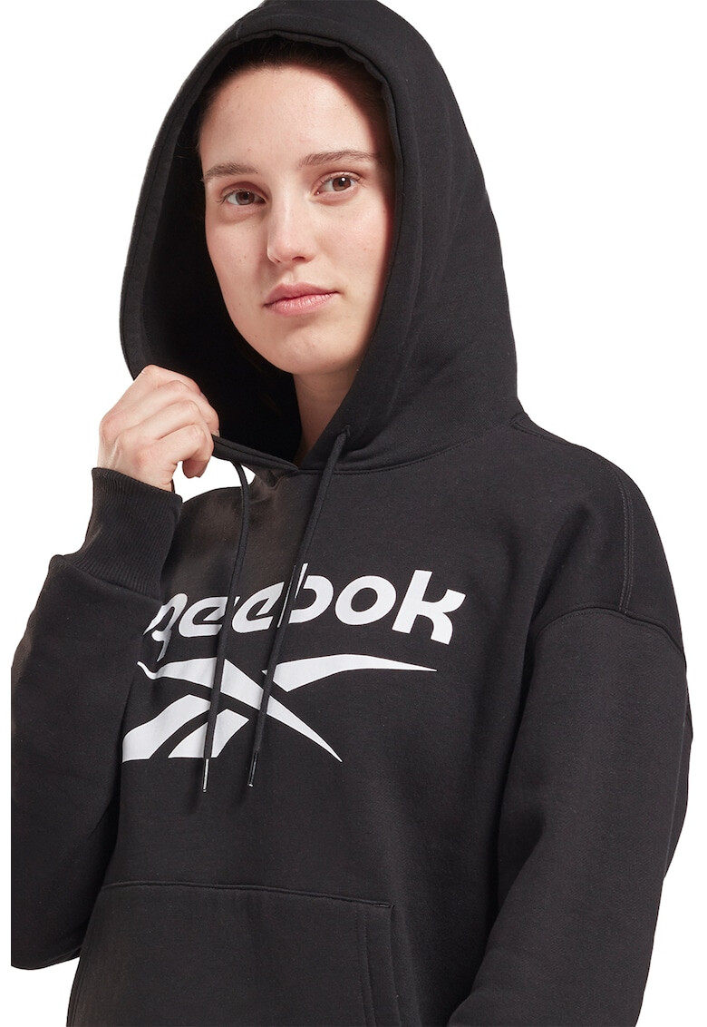 Reebok Hanorac cu buzunar kangaroo si imprimeu logo pentru fitness Identity - Pled.ro