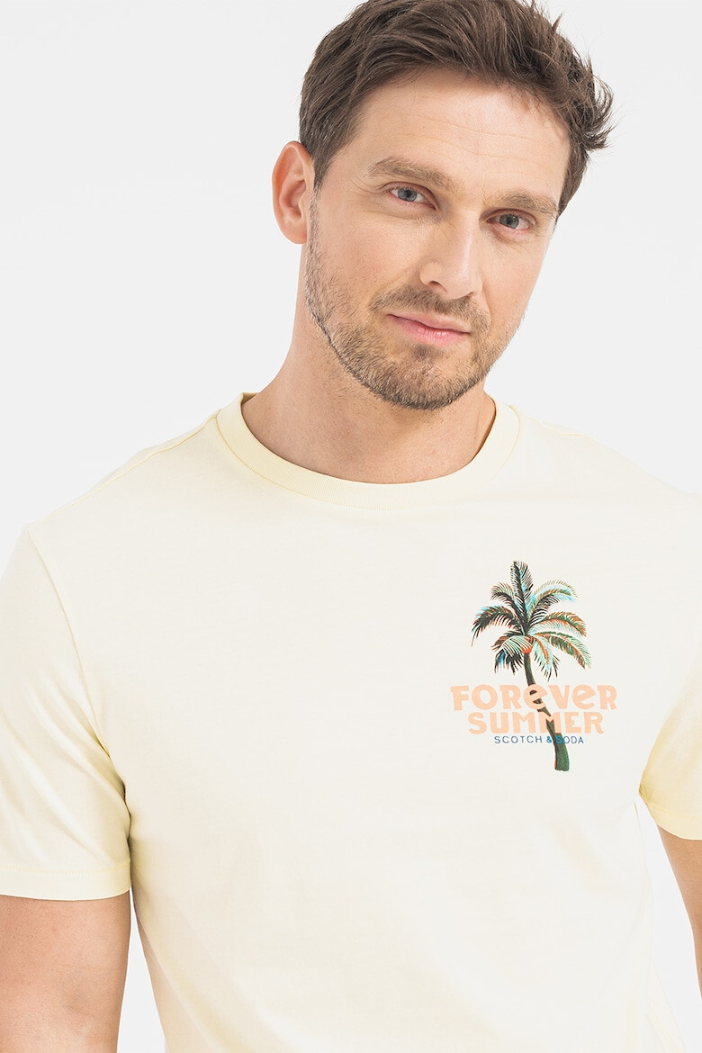 Scotch & Soda Tricou de bumbac organic cu imprimeu tropical si text - Pled.ro