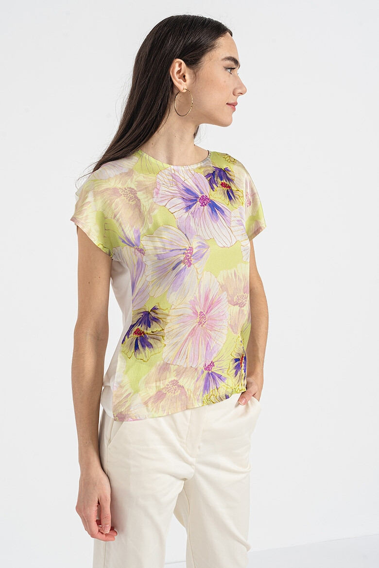 Stefanel Tricou cu imprimeu floral - Pled.ro