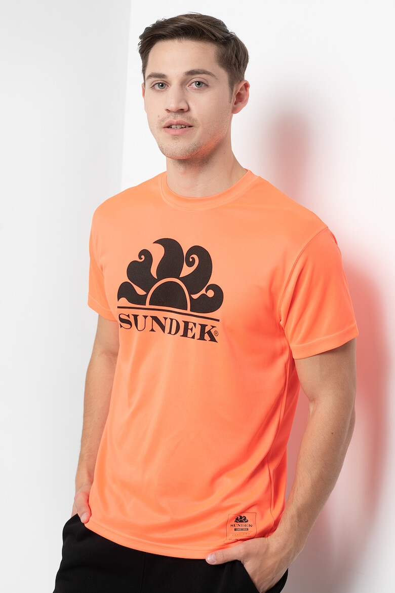 Sundek Tricou cu decolteu la baza gatului si imprimeu logo cu Dri-Fit - Pled.ro