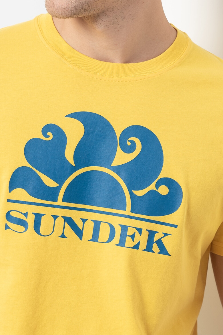 Sundek Tricou cu decolteu la baza gatului si logo New Simeon - Pled.ro