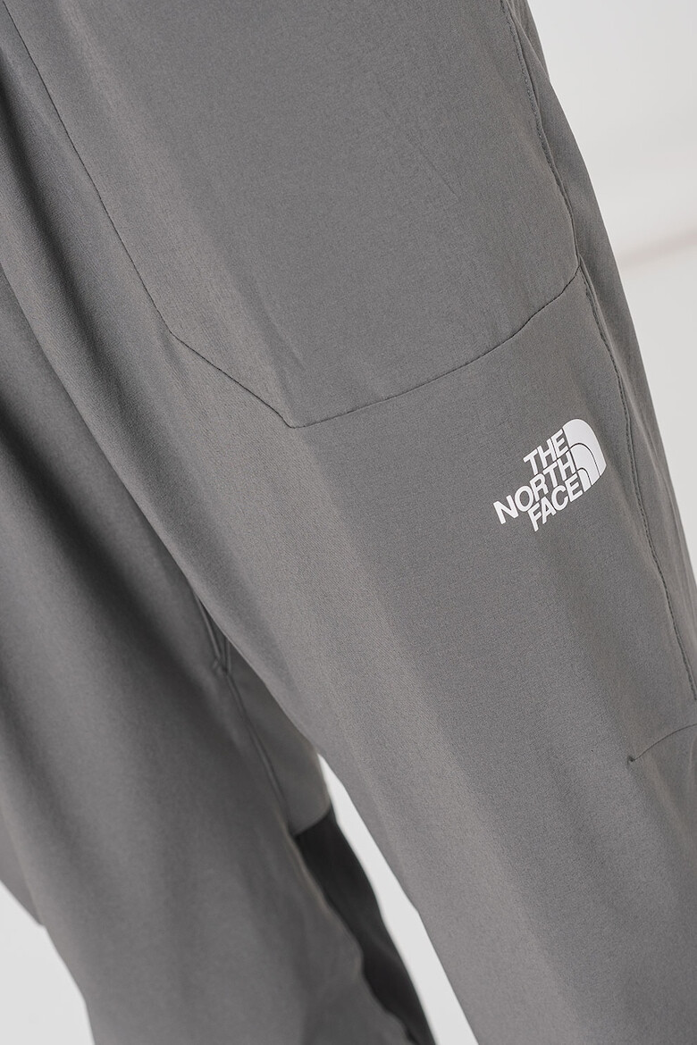 The North Face Pantaloni pentru alergare adecvati pentru teren accidentat Sunriser - Pled.ro