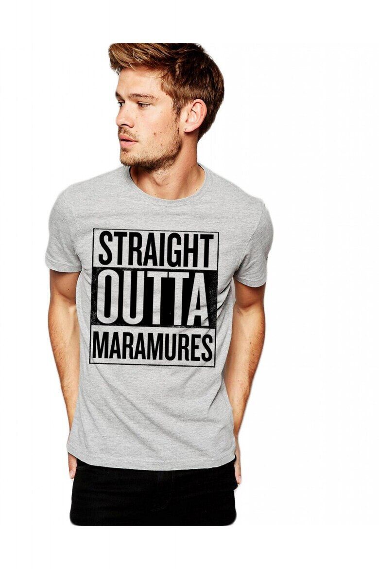 THEICONIC Tricou barbati gri cu text negru - Straight Outta Maramures - Pled.ro