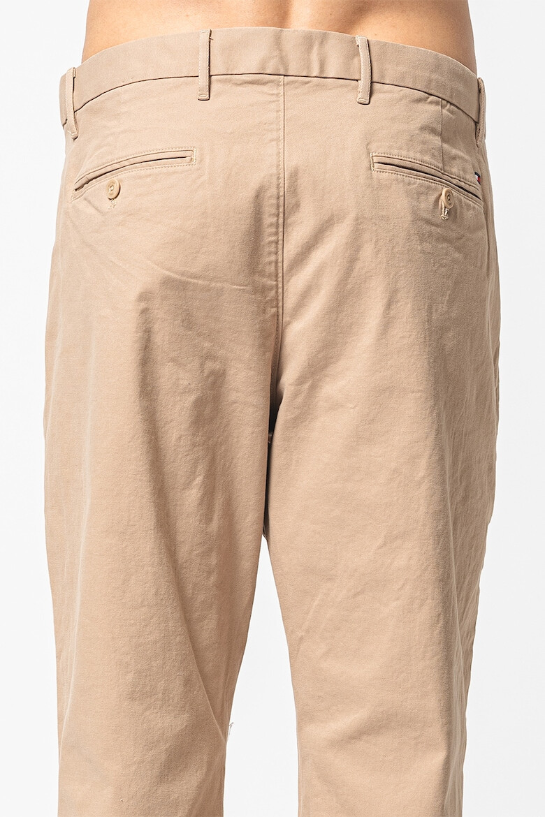 Tommy Hilfiger Pantaloni chino din amestec de bumbac cu talie medie - Pled.ro