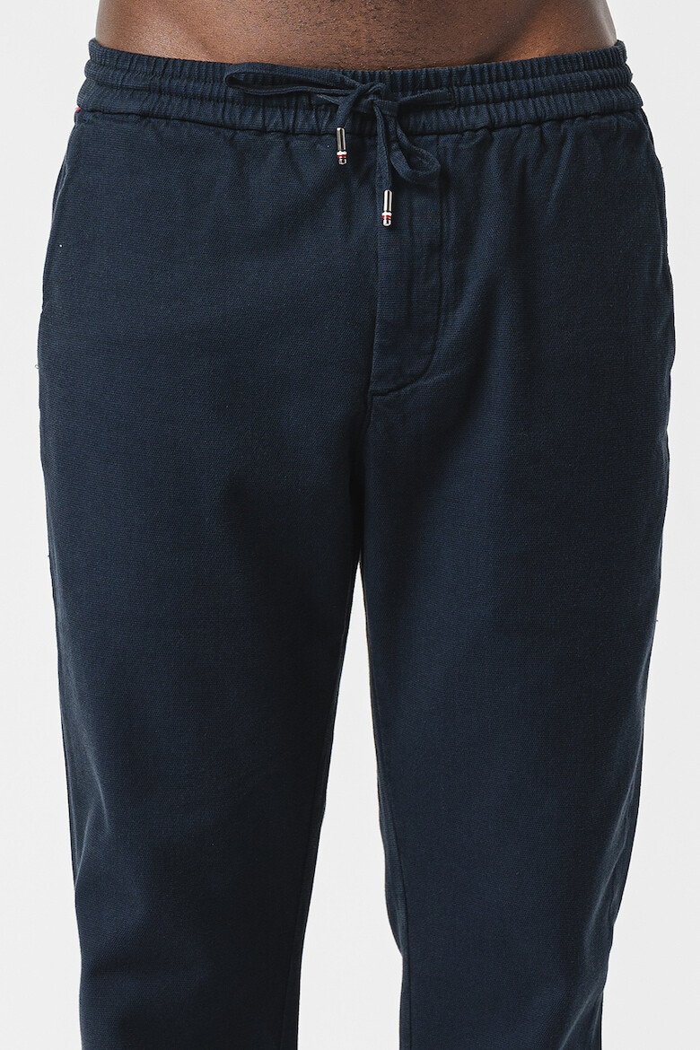 Tommy Hilfiger Pantaloni din amestec de bumbac organic cu snur de ajustare - Pled.ro