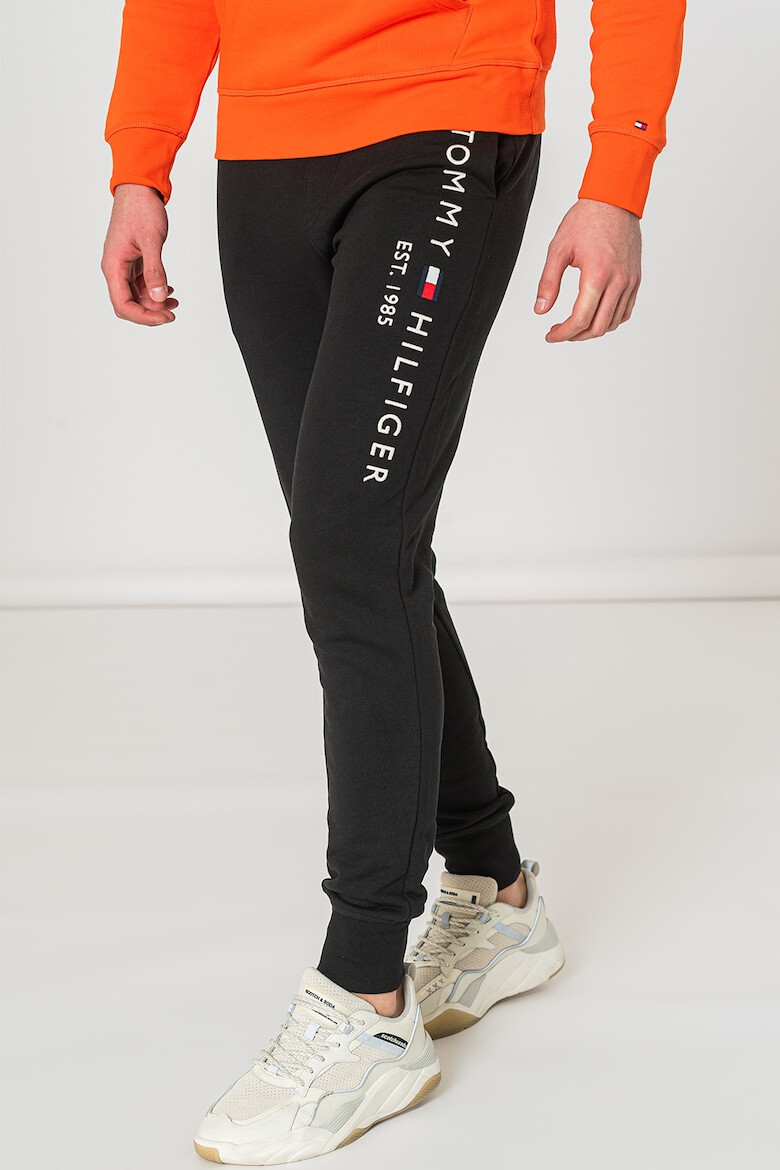 Tommy Hilfiger Pantaloni jogger cu snur si logo brodat - Pled.ro