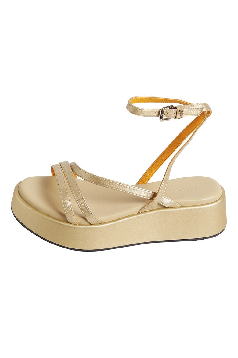 Tommy Hilfiger Sandale wedge de piele cu aspect metalizat - Pled.ro