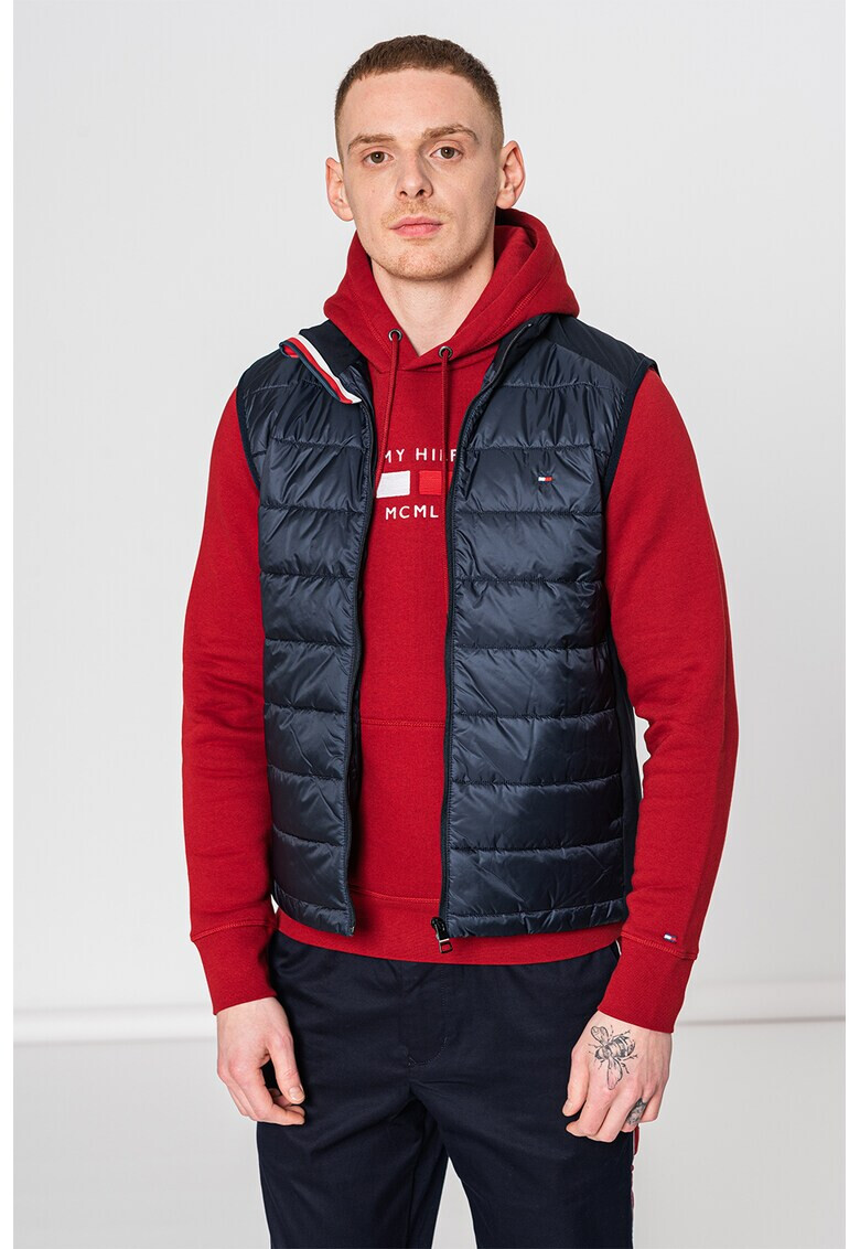 Tommy Hilfiger Vesta regular fit cu aspect matlasat - Pled.ro