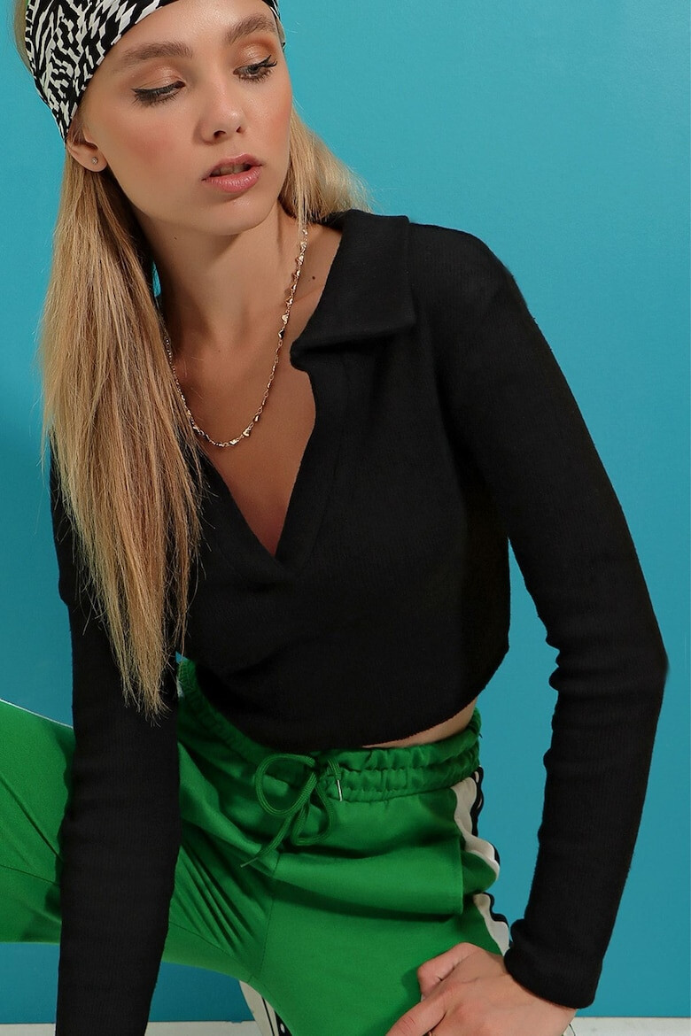 Trend Alaçatı Stili Bluza crop polo - Pled.ro