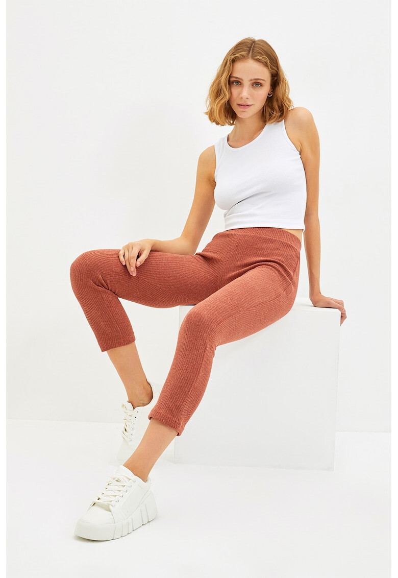 Trendyol Pantaloni crop din tricot - Pled.ro