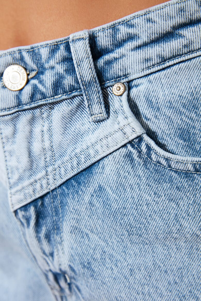 Trendyol Pantaloni scurti din denim cu talie inalta - Pled.ro