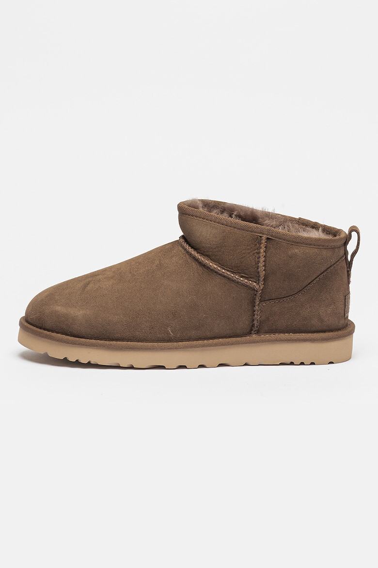 UGG Cizme scurte slip-on din piele de oaie Classic Ultra - Pled.ro