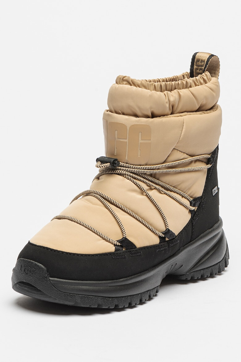 UGG Ghete apres-ski rezistente la apa Yose Puffer - Pled.ro