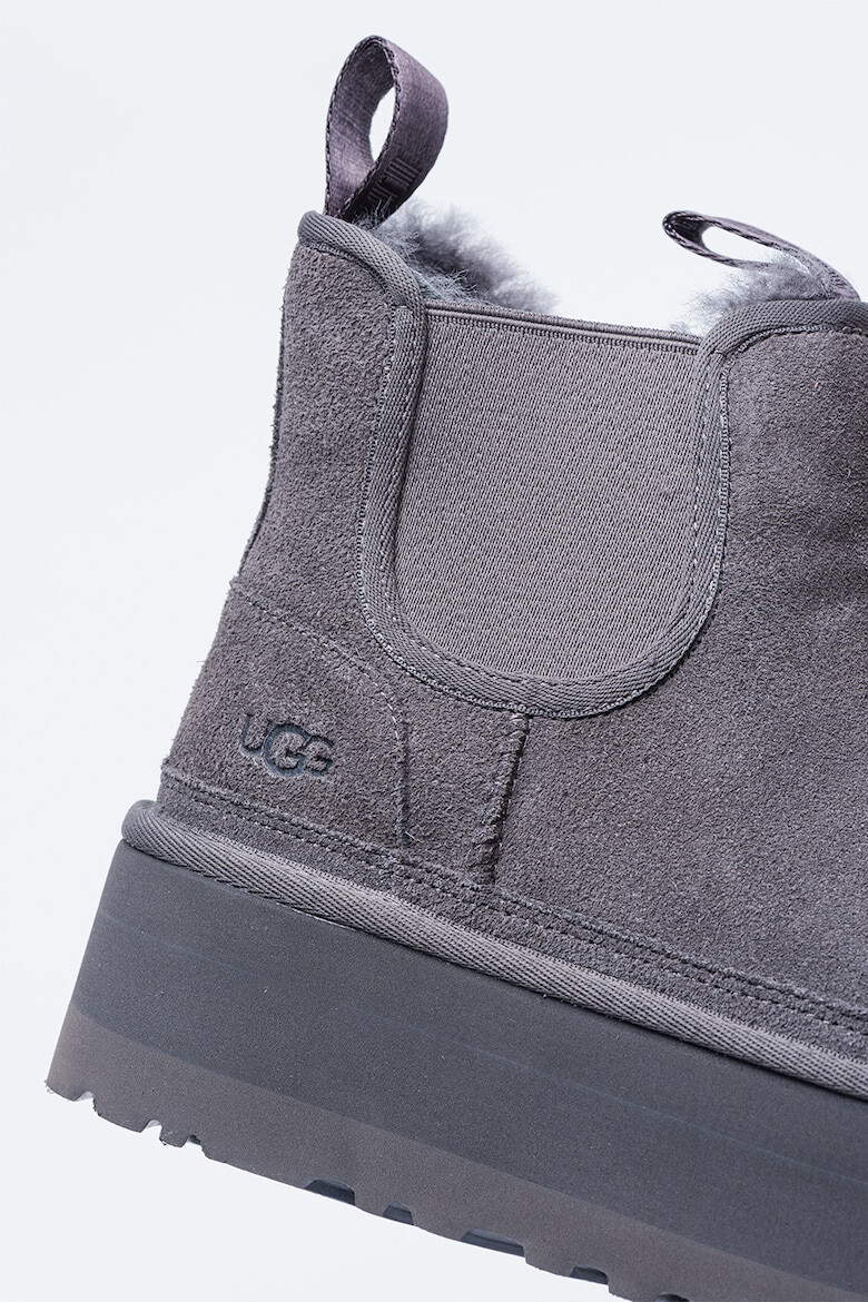 UGG Ghete Chelsea flatform de piele intoarsa cu segmente din material textil Neumel - Pled.ro