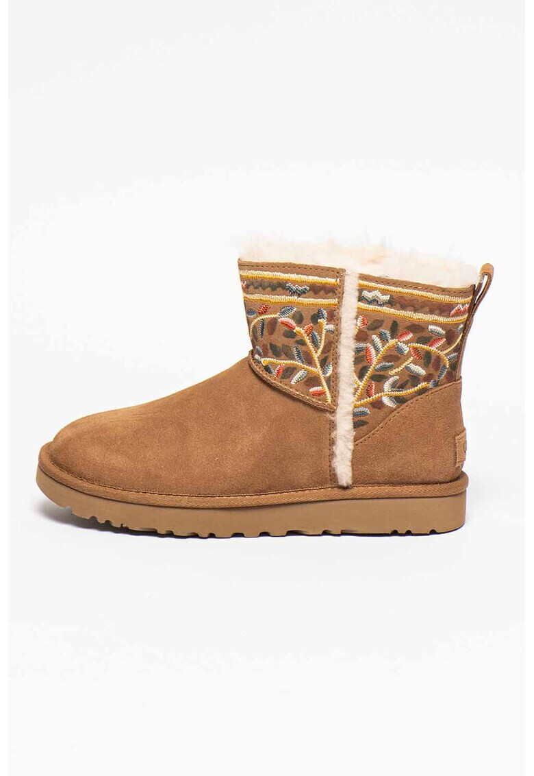 UGG Ghete cu broderii fara inchidere - Pled.ro