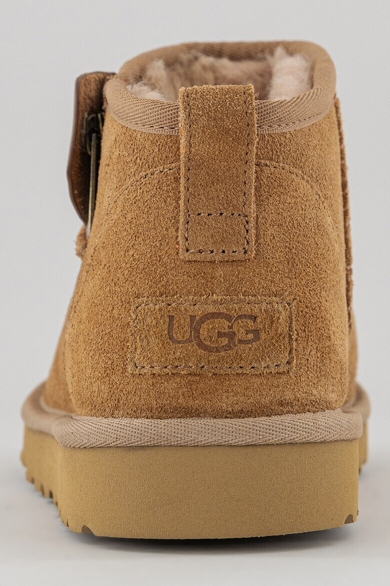 UGG Ghete slip-on de piele intoarsa Classic Ultra Mini - Pled.ro