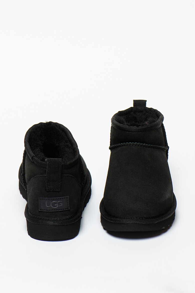 UGG Ghete slip-on din piele intoarsa Classic Ultra Mini - Pled.ro