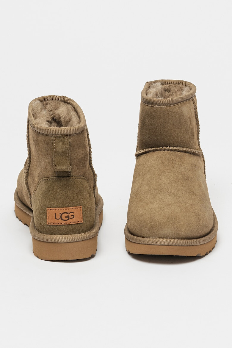 UGG Ghete slip-on rezistente la apa din piele intoarsa Classic Mini II - Pled.ro