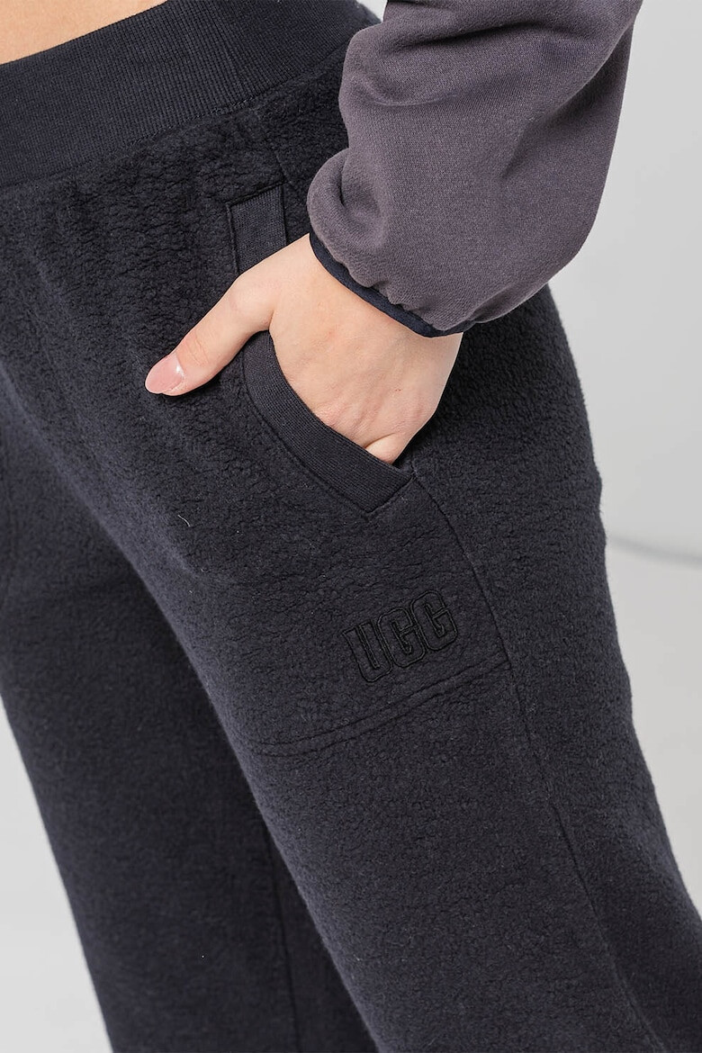 UGG Pantaloni de trening din material fleece cu buzunare laterale Sofiana - Pled.ro