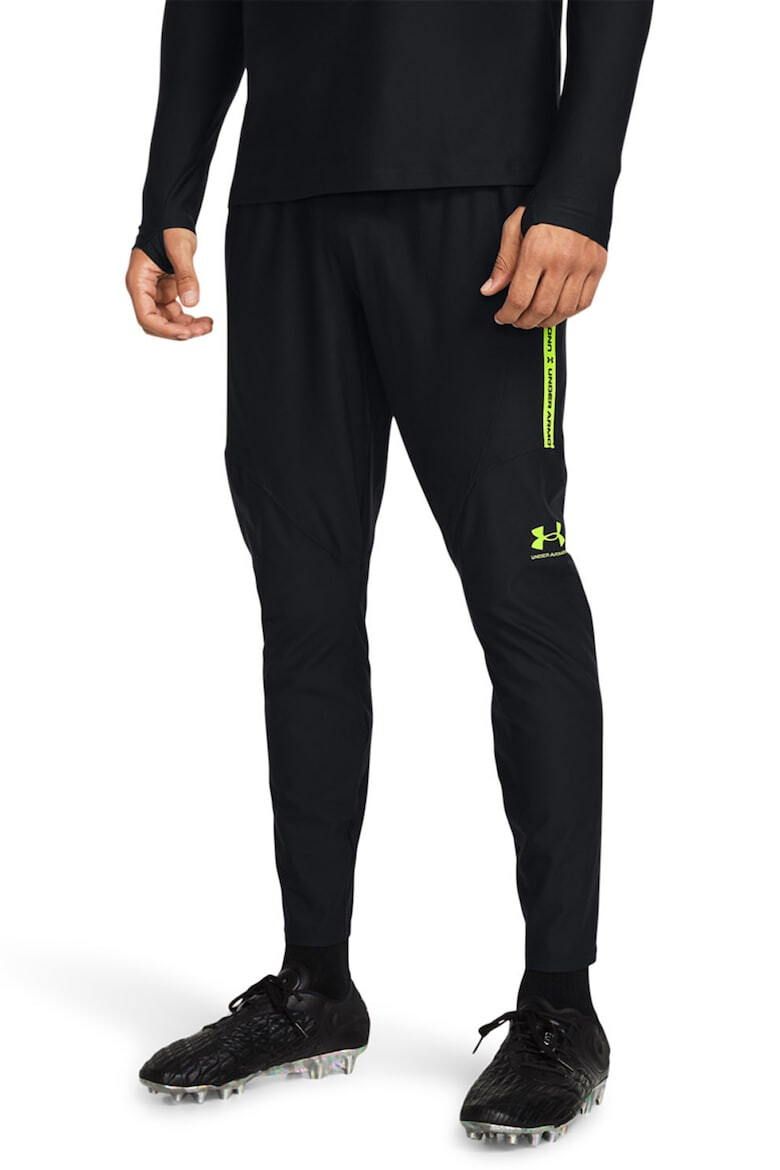 Under Armour Pantaloni cu buzunare laterale pentru fotbal Challenger Pro - Pled.ro