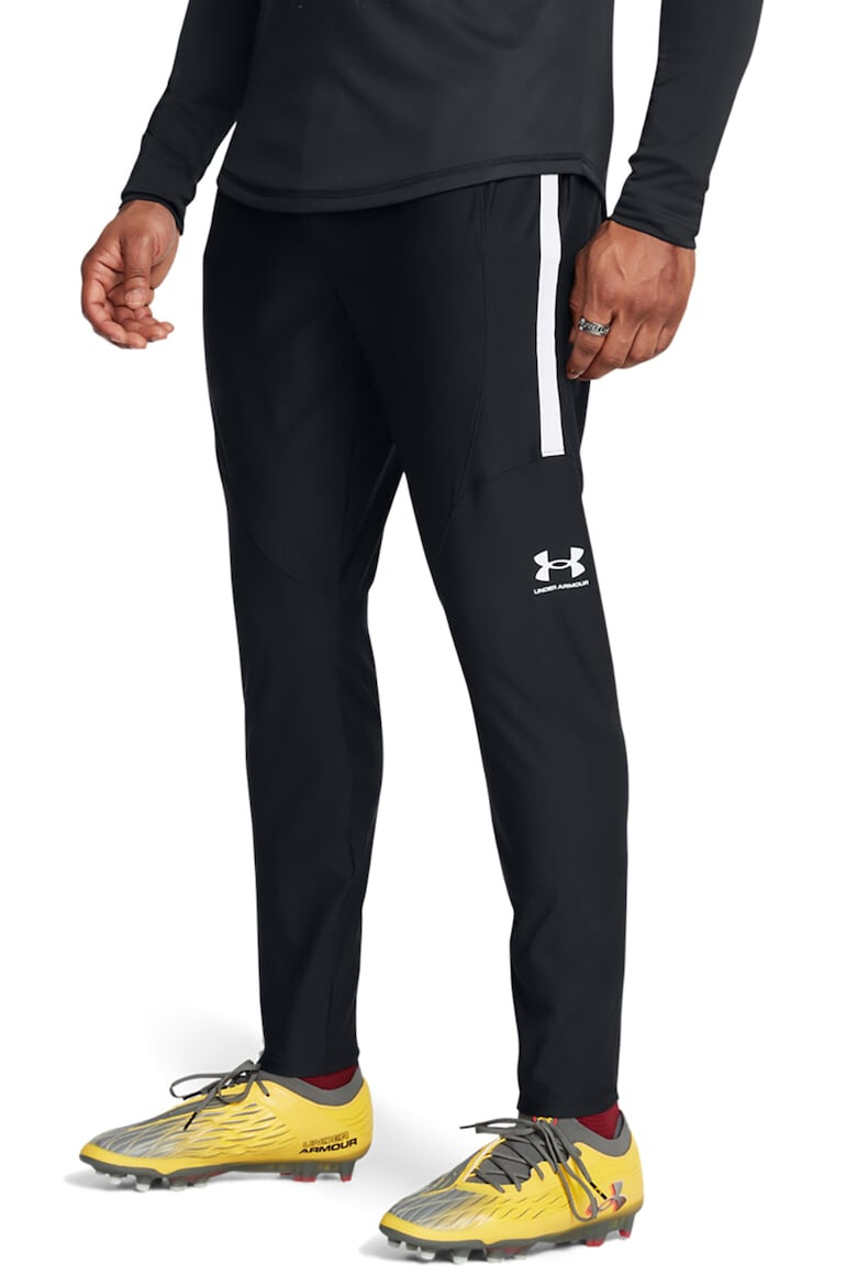 Under Armour Pantaloni cu buzunare laterale pentru fotbal Challenger Pro - Pled.ro