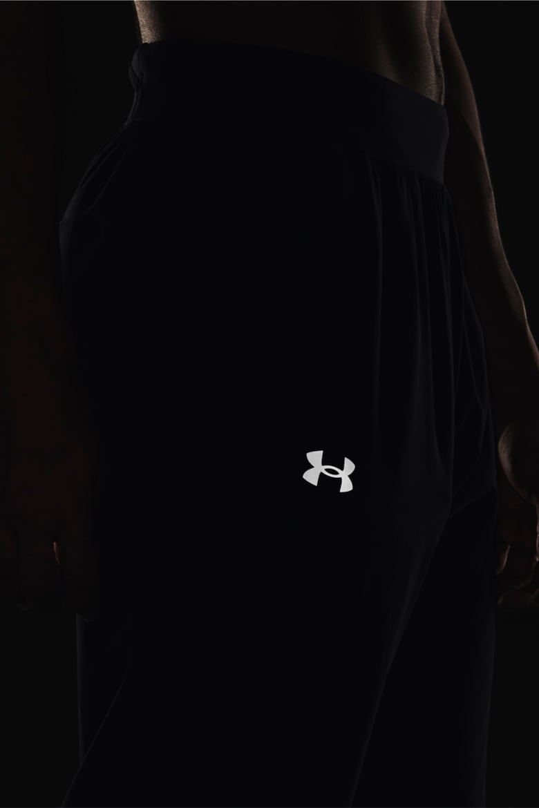 Under Armour Pantaloni cu slituri cu fermoar pentru alergare Outrun The Storm - Pled.ro