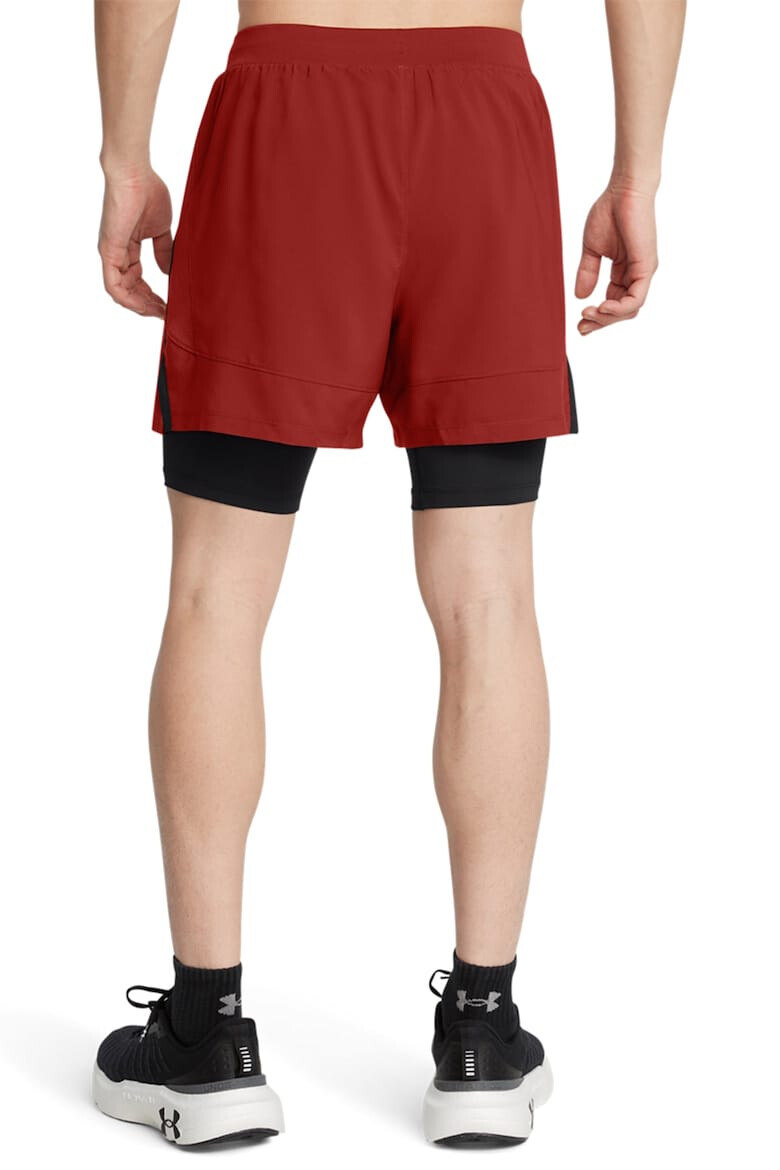 Under Armour Pantaloni scurti cu aspect 2in1 si buzunare oblice pentru alergare Launch - Pled.ro