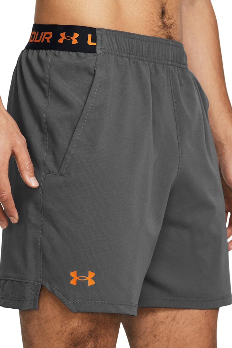 Under Armour Pantaloni scurti cu banda logo in talie pentru fitness Vanish Woven - Pled.ro