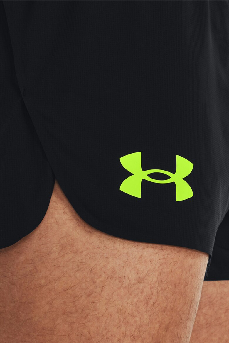 Under Armour Pantaloni scurti pentru alergare Lighter Than Air - Pled.ro