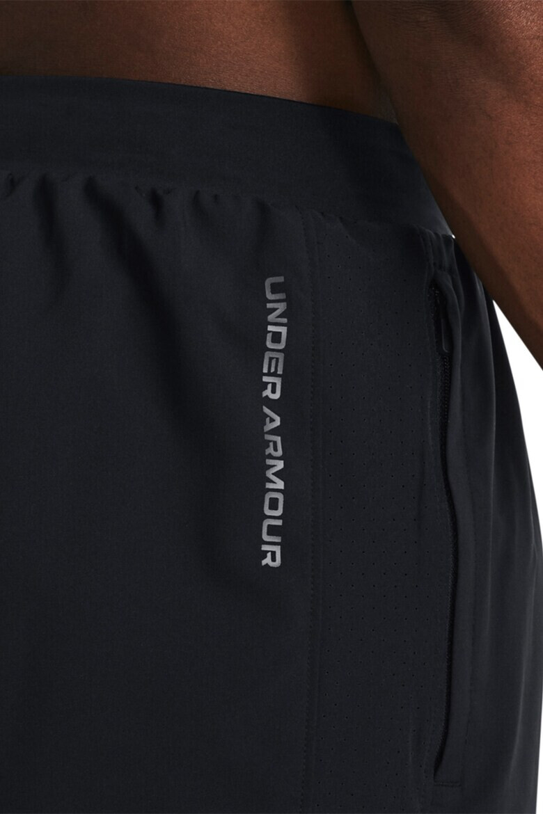 Under Armour Pantaloni scurti pentru baschet Baseline - Pled.ro