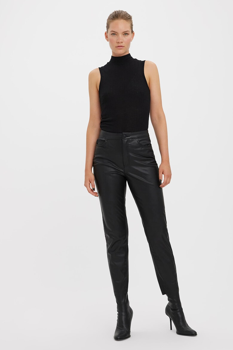 Vero Moda Pantaloni crop peliculizati - Pled.ro