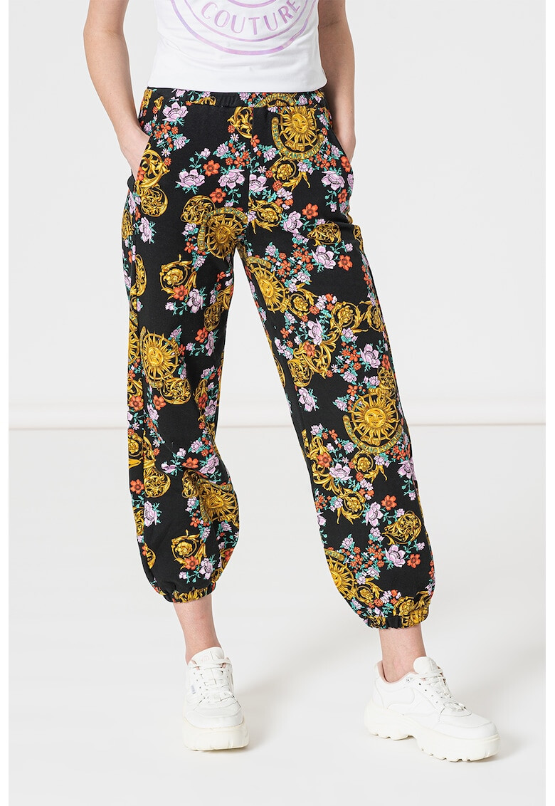 Versace Jeans Couture Pantaloni crop cu imprimeu floral si logo - Pled.ro