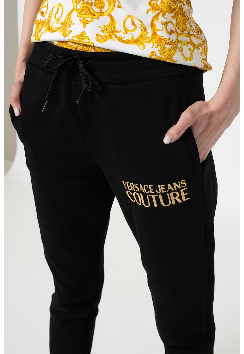 Versace Jeans Couture Pantaloni sport cu imprimeu logo metalizat - Pled.ro