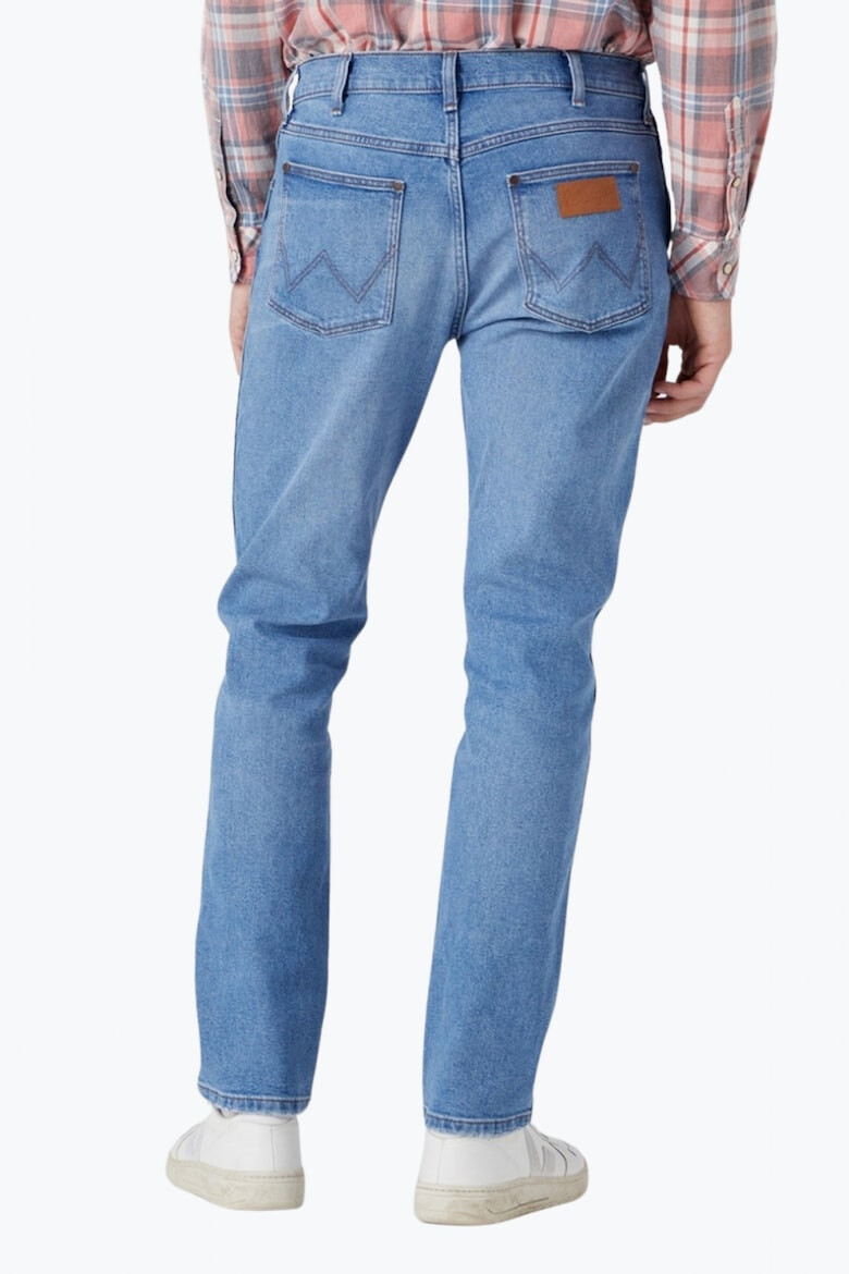 Wrangler Blugi barbati Larston cu croiala Slim fit talie medie si aspect decolorat albastru 60564 - Pled.ro