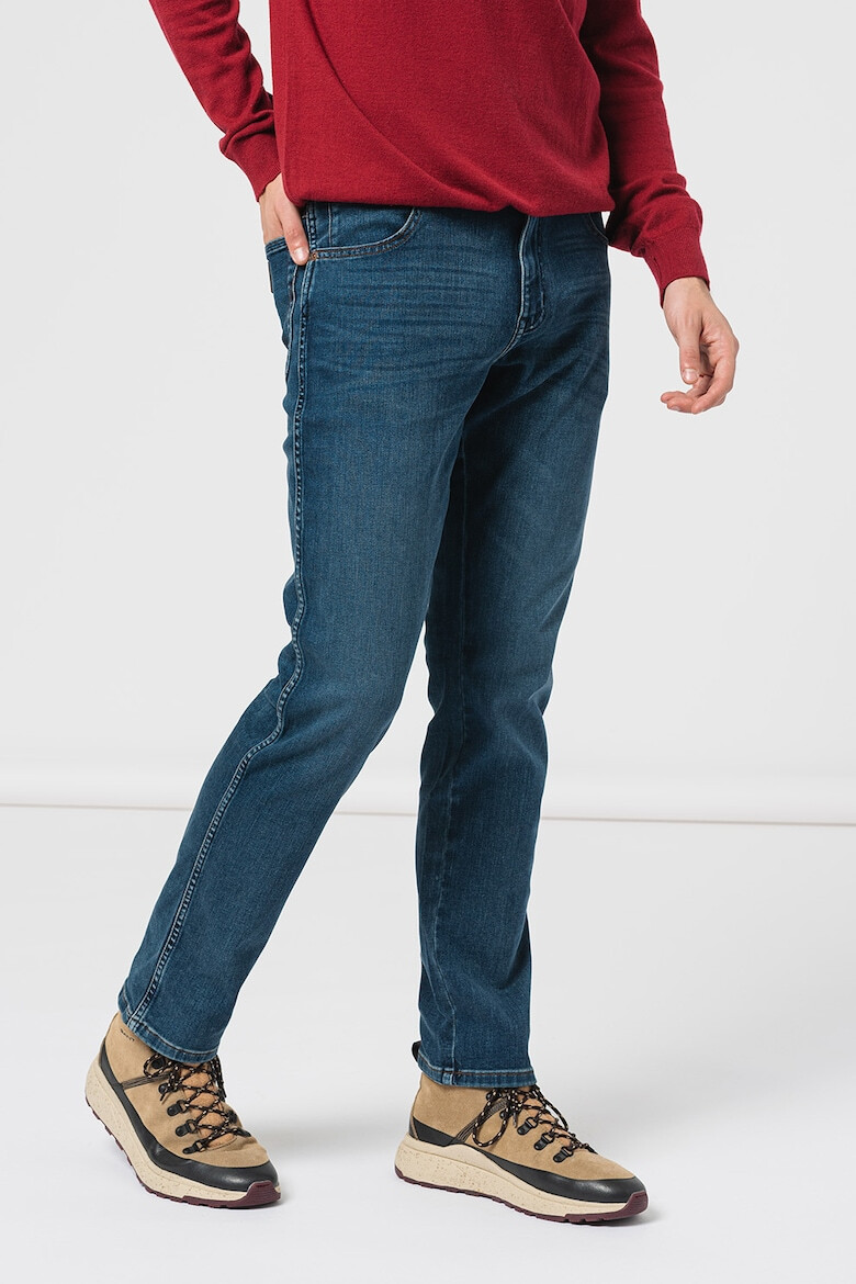 Wrangler Blugi slim fit cu aspect decolorat Silkyway - Pled.ro