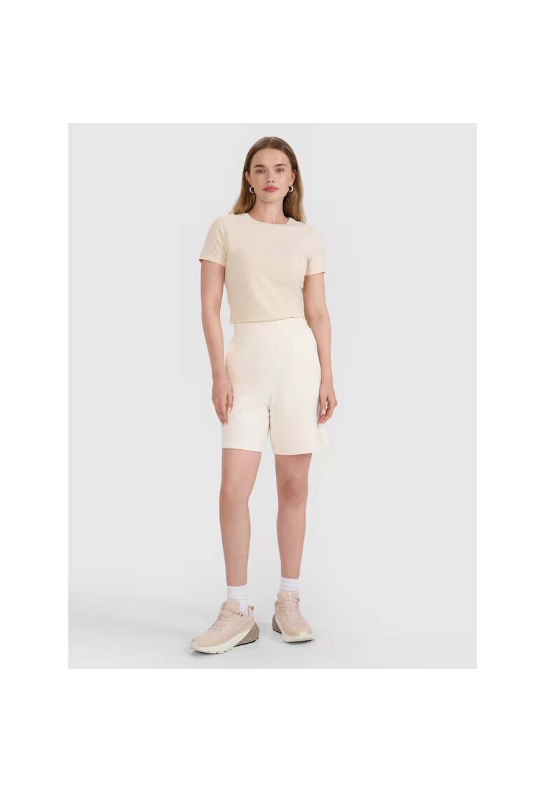4F Pantaloni scurti sport bej - bumbac si poliester - croiala confortabila - pentru femei