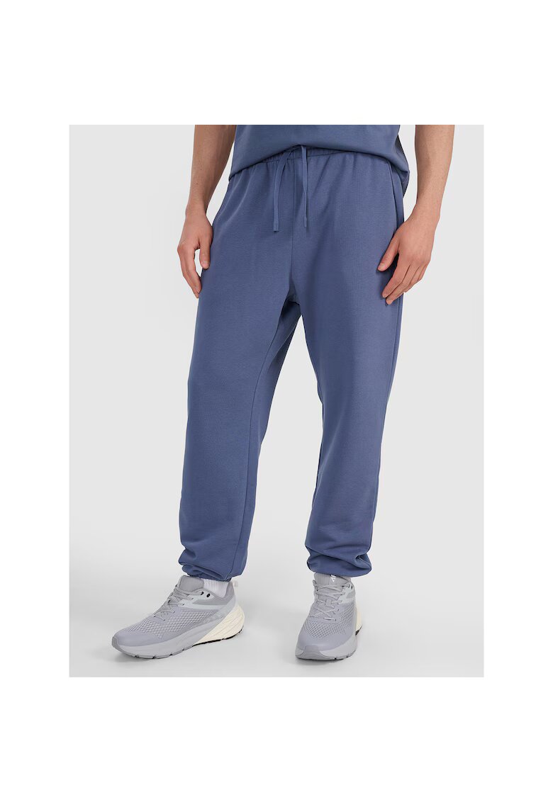 4F Pantaloni sport albastri - bumbac/poliester - croiala normala - fara captuseala