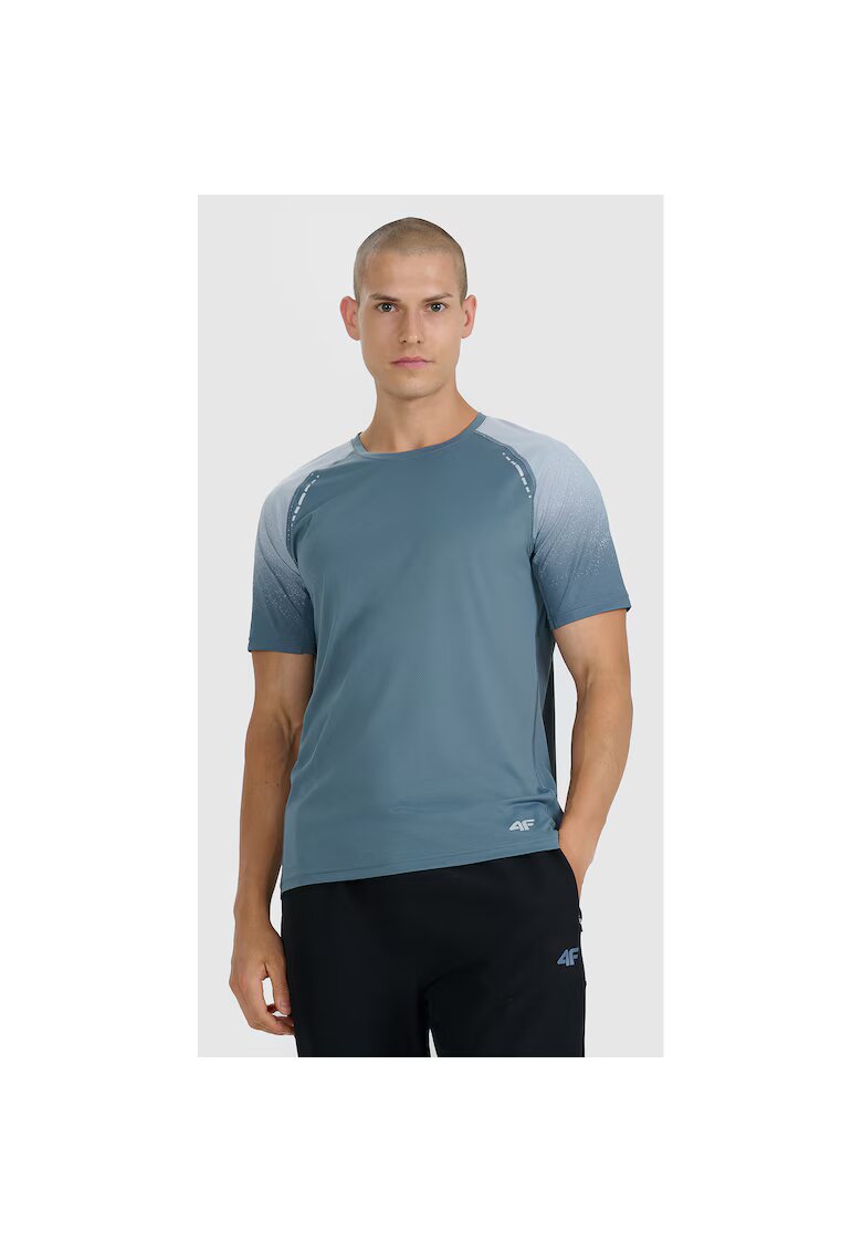 4F Tricou Sport Barbati - Reflectorizant - Ventilatie Superioara - Uscare Rapida - Confortabil - Argintiu