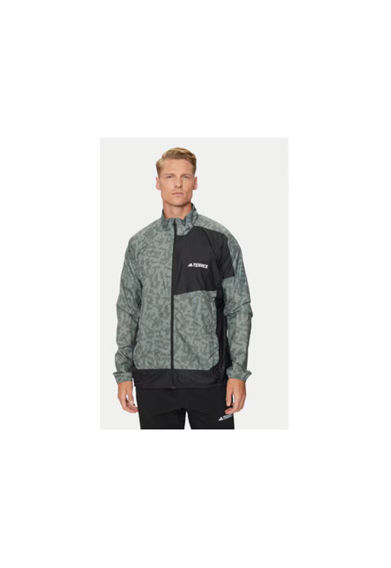 adidas Geaca alergare barbati - 303973018 - Poliester reciclat - Verde - Verde