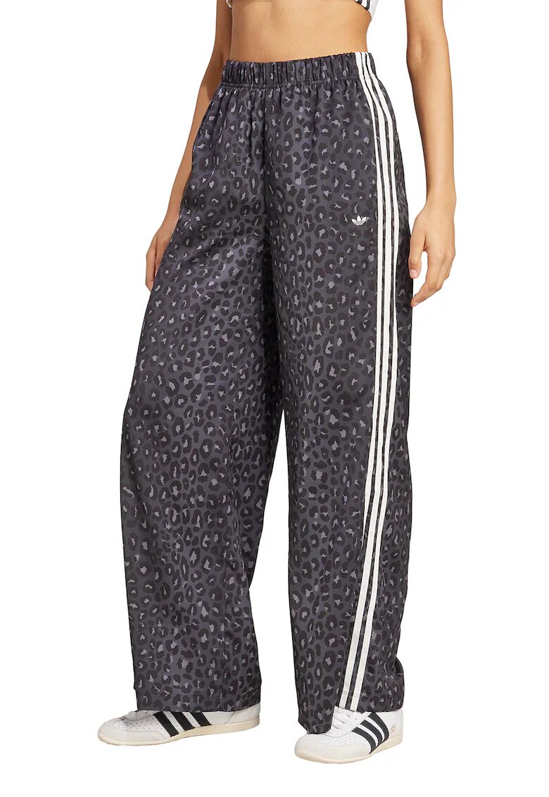 adidas Originals Pantaloni evazati cu animal print si talie inalta - Alb/Negru/Gri inchis