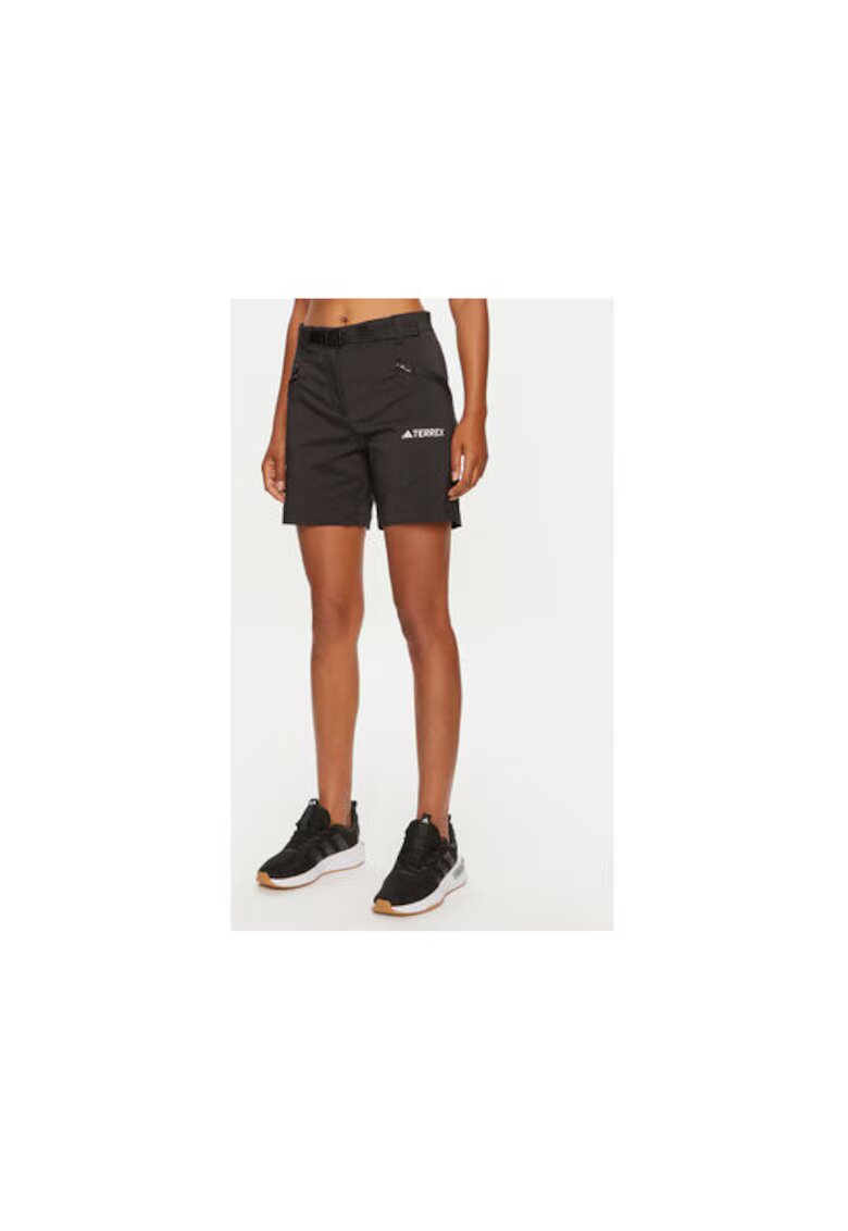 adidas Pantaloni scurti dama - 303973155 - Poliester reciclat - Negru - Negru