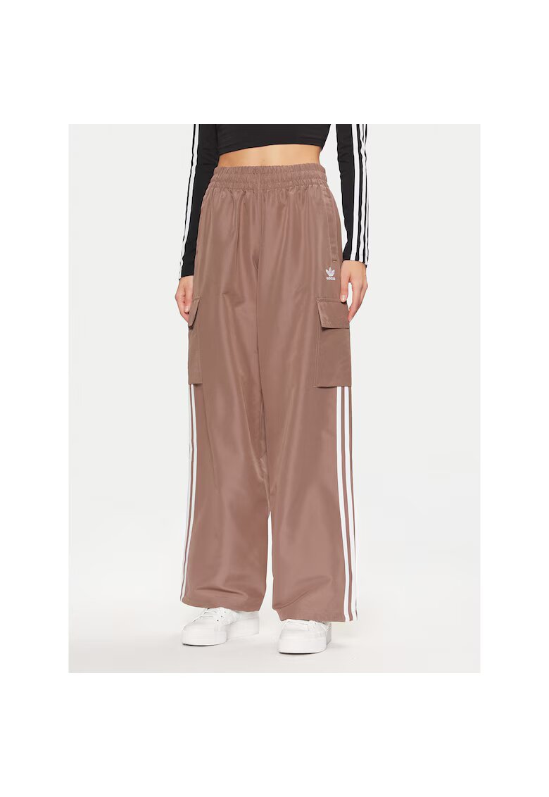 adidas Pantaloni sport dama bej - trening
