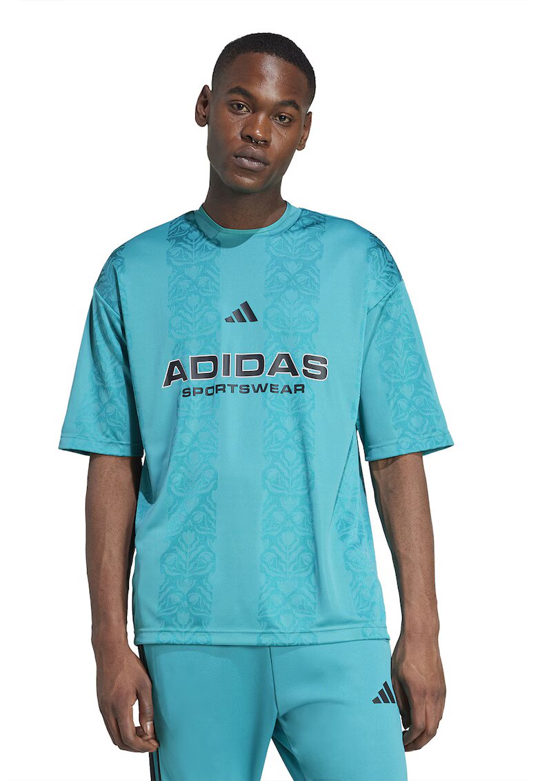 ADIDAS SPORTSWEAR Tricou cu decolteu la baza gatului si imprimeu logo - Verde persan