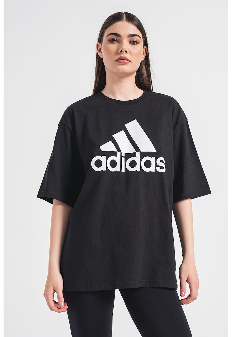ADIDAS SPORTSWEAR Tricou supradimensionat cu imprimeu logo Essentials - Alb/Negru