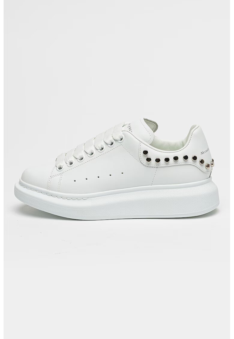 Alexander McQueen Pantofi sport wedge de piele cu tinte - Alb/Argintiu