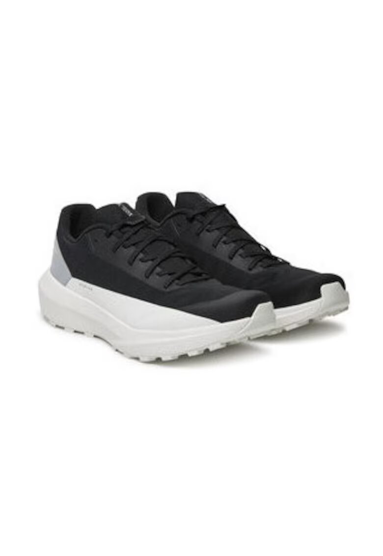 Arc Teryx Pantofi atletism X000009614 - Textil
