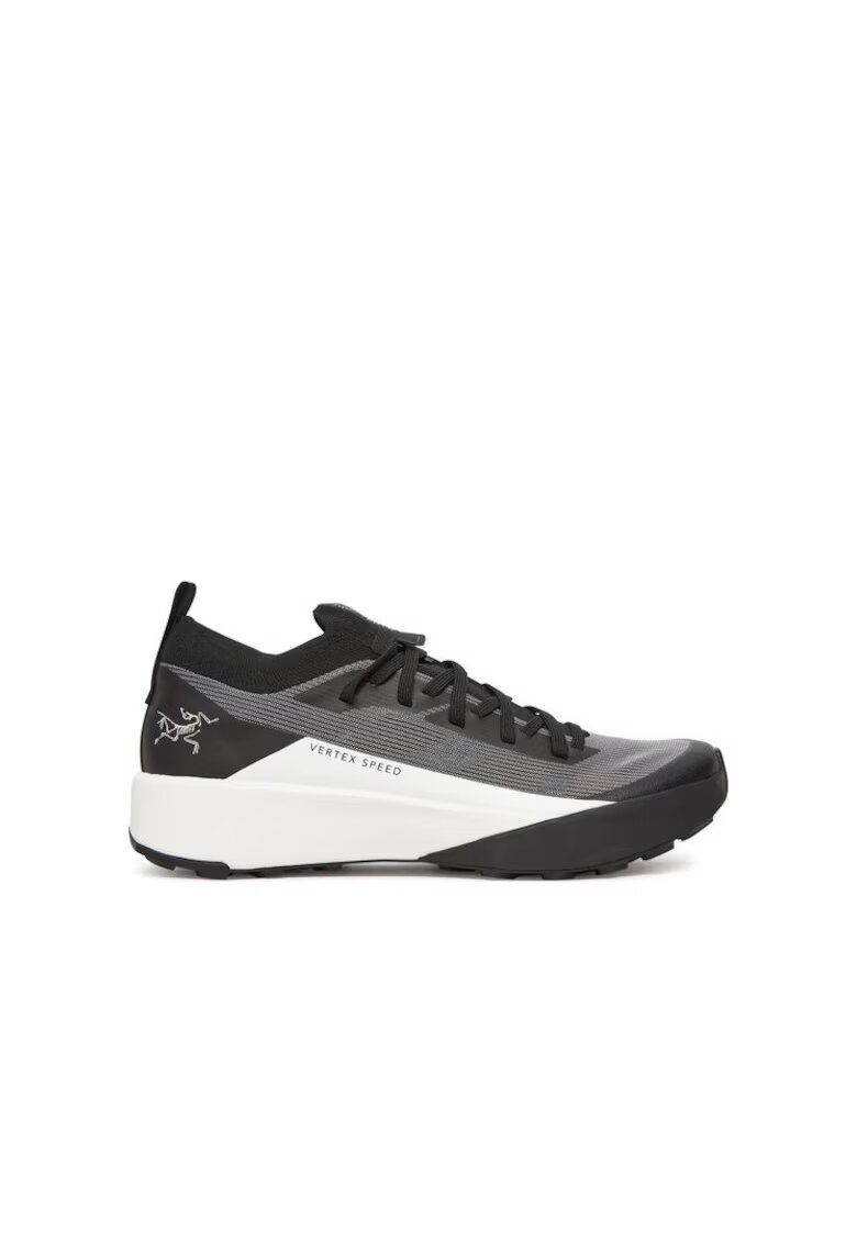 Arc Teryx Pantofi sport pentru atletism X000009716 - Textil - Negru