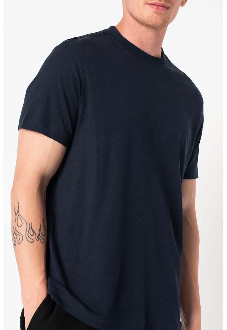 Armani Exchange Tricou cu decolteu la baza gatului din amestec de in - Bleumarin